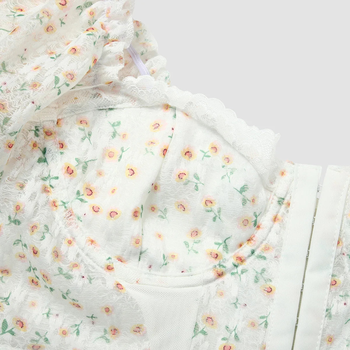 Sexy Lace Embroidered Hollow Out Short Sleeve Bodycon Blouse with Backless Design and Printed Puff Sleeves Slim Fit Crop Top