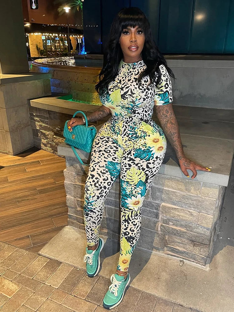 Weird Puss Colorful Print Women's Short Sleeve Skinny Jumpsuit Soft Stretch O-Neck Casual Summer Fitness Street Overalls