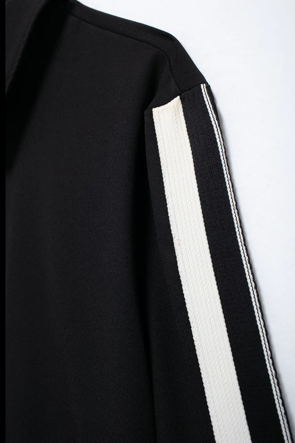 Women Casual Sports Suit with Side Stripe Long Sleeve Zipper Jacket and Wide Leg Pants