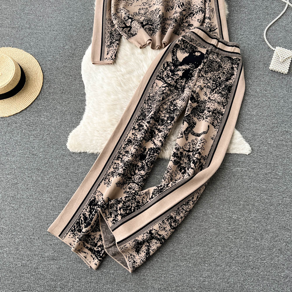 Casual Women Two Piece Knitted Tracksuit Set with Elegant Sweater and Pants for Winter Comfort