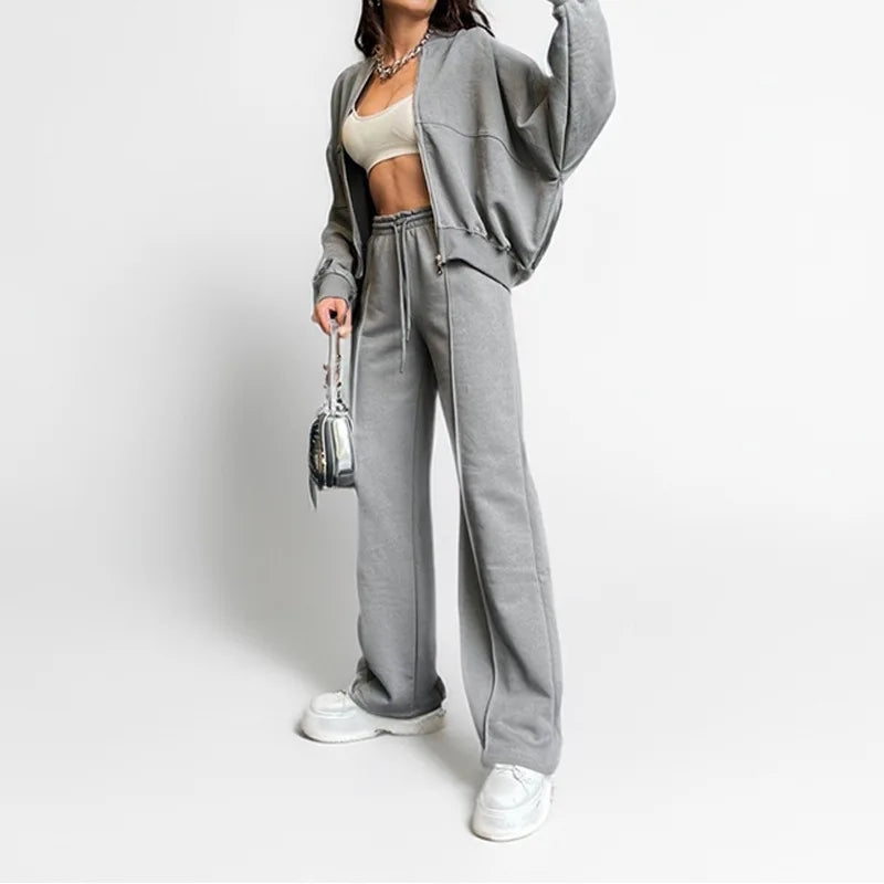 Women's Fleece-Lined Tracksuit Set with Hoodie and Casual Pants for Winter Comfort and Style