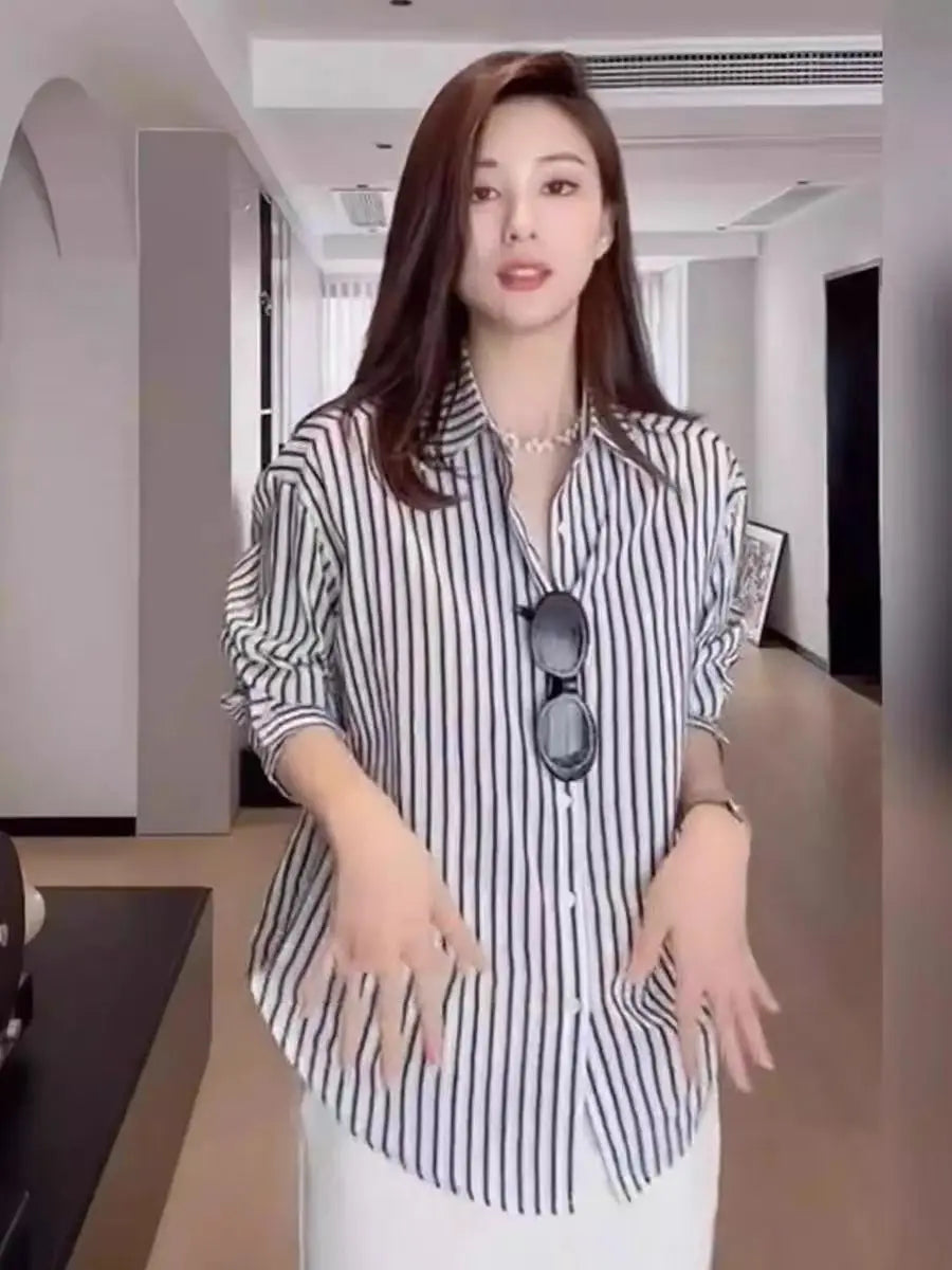 Elegant Black Striped Blouse for Women Casual Long-Sleeve Office Shirt Sophisticated Temperament Top for Ladies