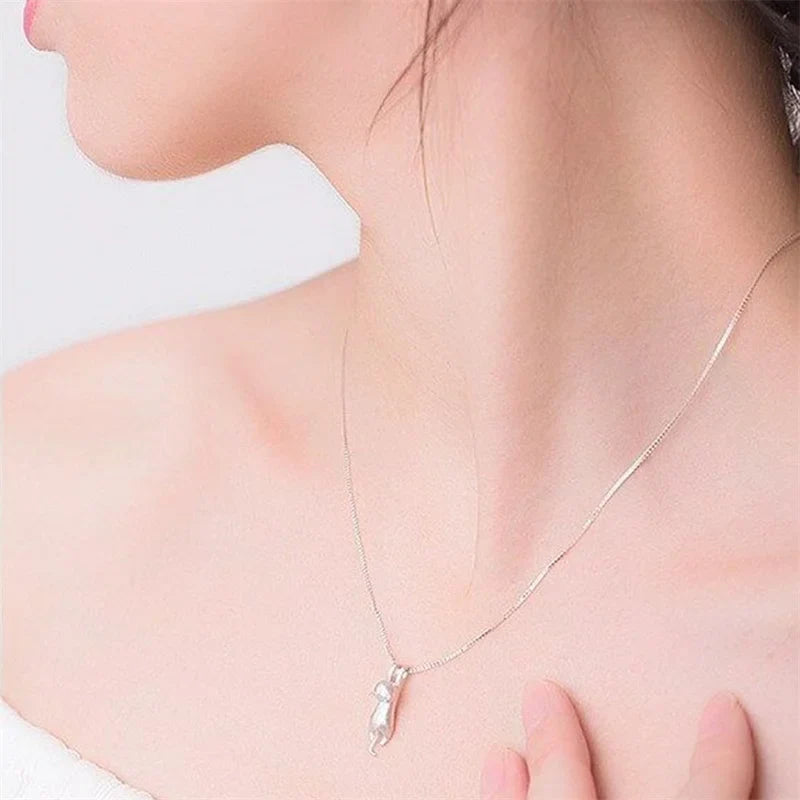 Cute Cat Pendant Necklace for Women Trendy Y2K Animal Jewelry Daily Wear and Party Accessories Gift