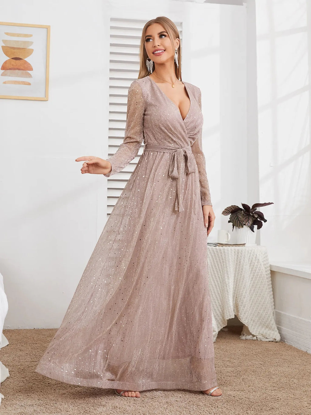 V Neck Mesh Glitter Gold Dress With Elegant Long Sleeves