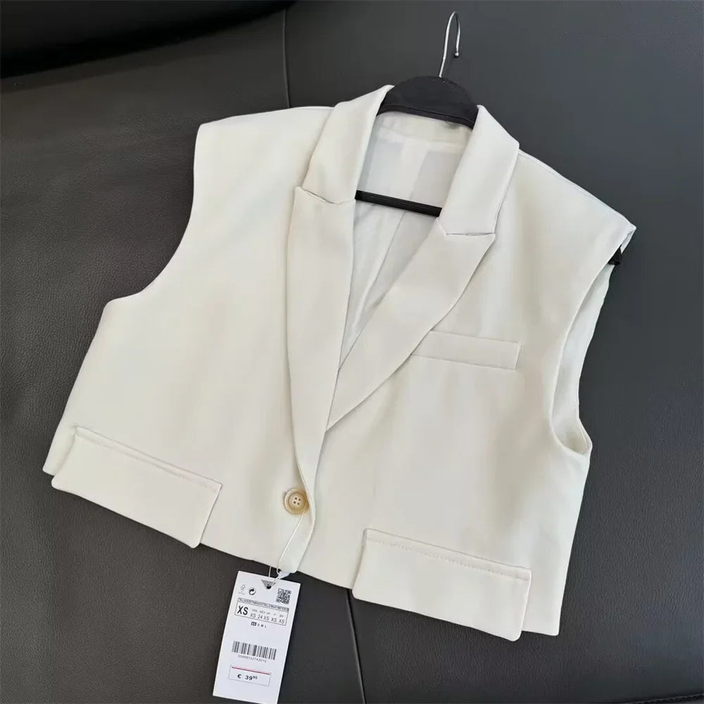 Fashionable Flip Cover Short Vest and Wide Leg Long Pants Set for Effortless Style