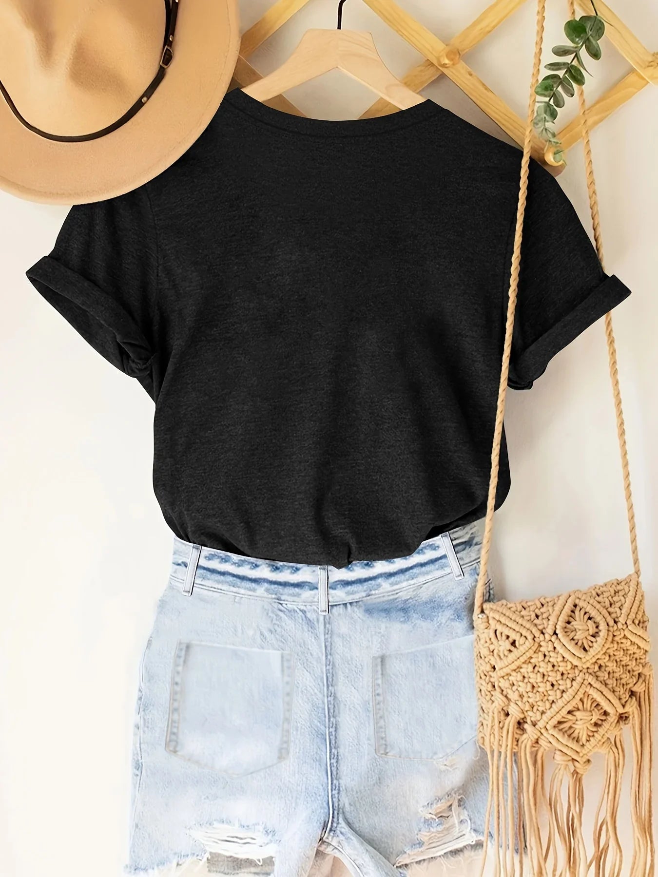 Vanpurr Cat Print Women Crew Neck T-Shirt Short Sleeve Casual Top for Spring and Summer Fashion