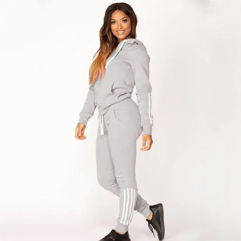 Comfortable Women's Jogging Suit Hoodie High Quality Casual Sports Set for Daily Outdoor Gym Activities