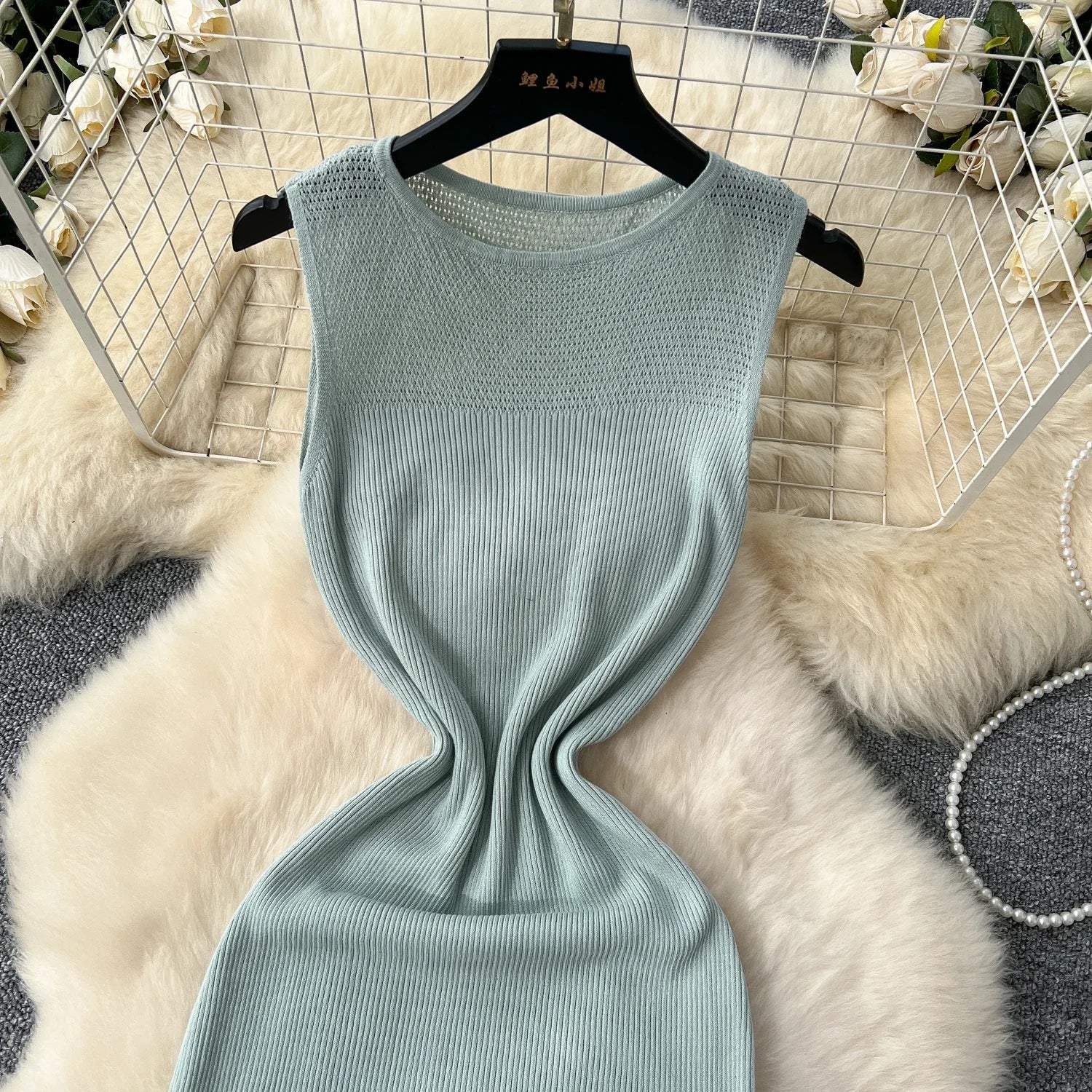 Hollow Out Knitted Dress Sleeveless O Neck A Line Midi