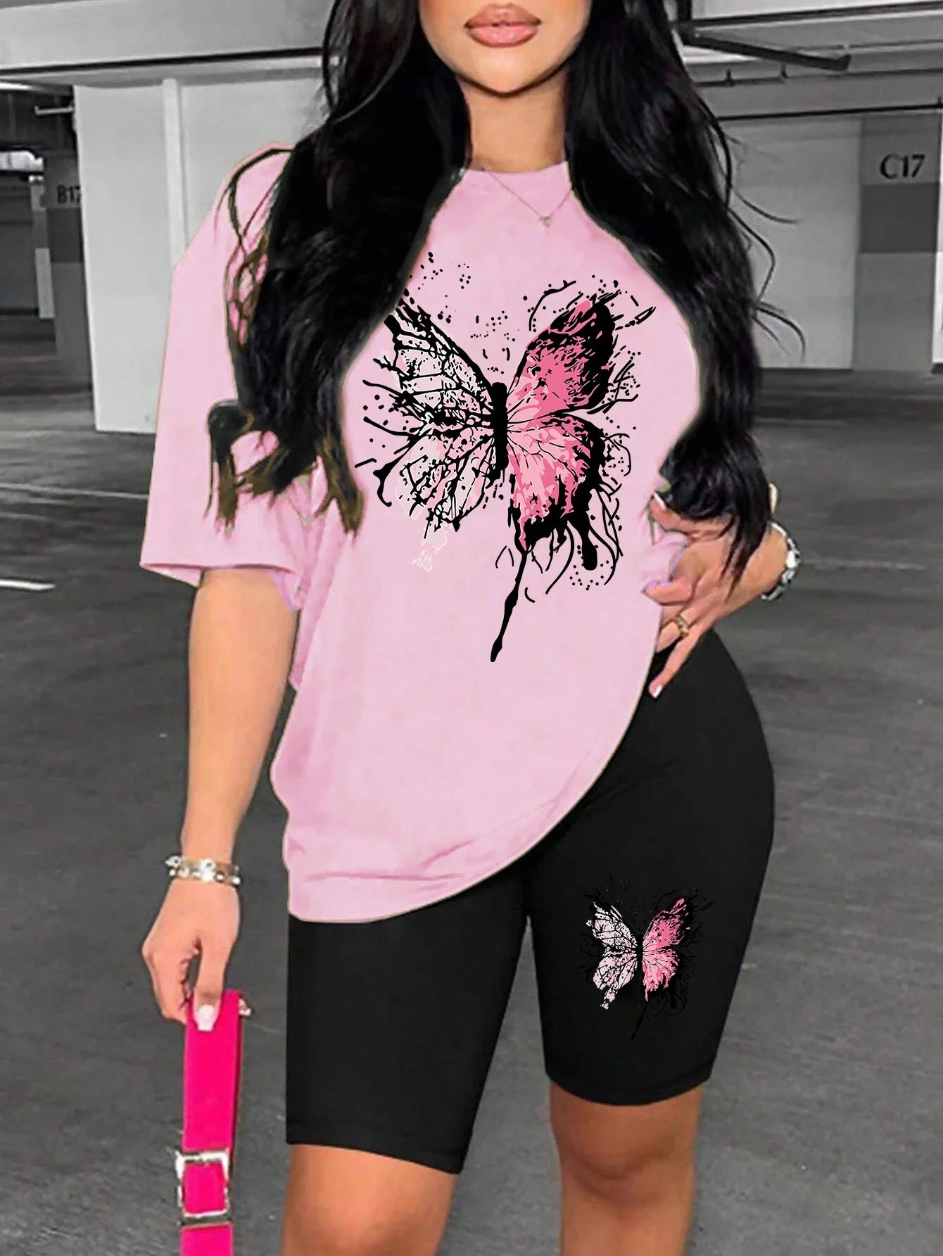 Beautiful Butterfly Print Women's Short Sleeve T-Shirt and Soft Polyester Shorts Two-Piece Set Casual Comfortable Sportswear