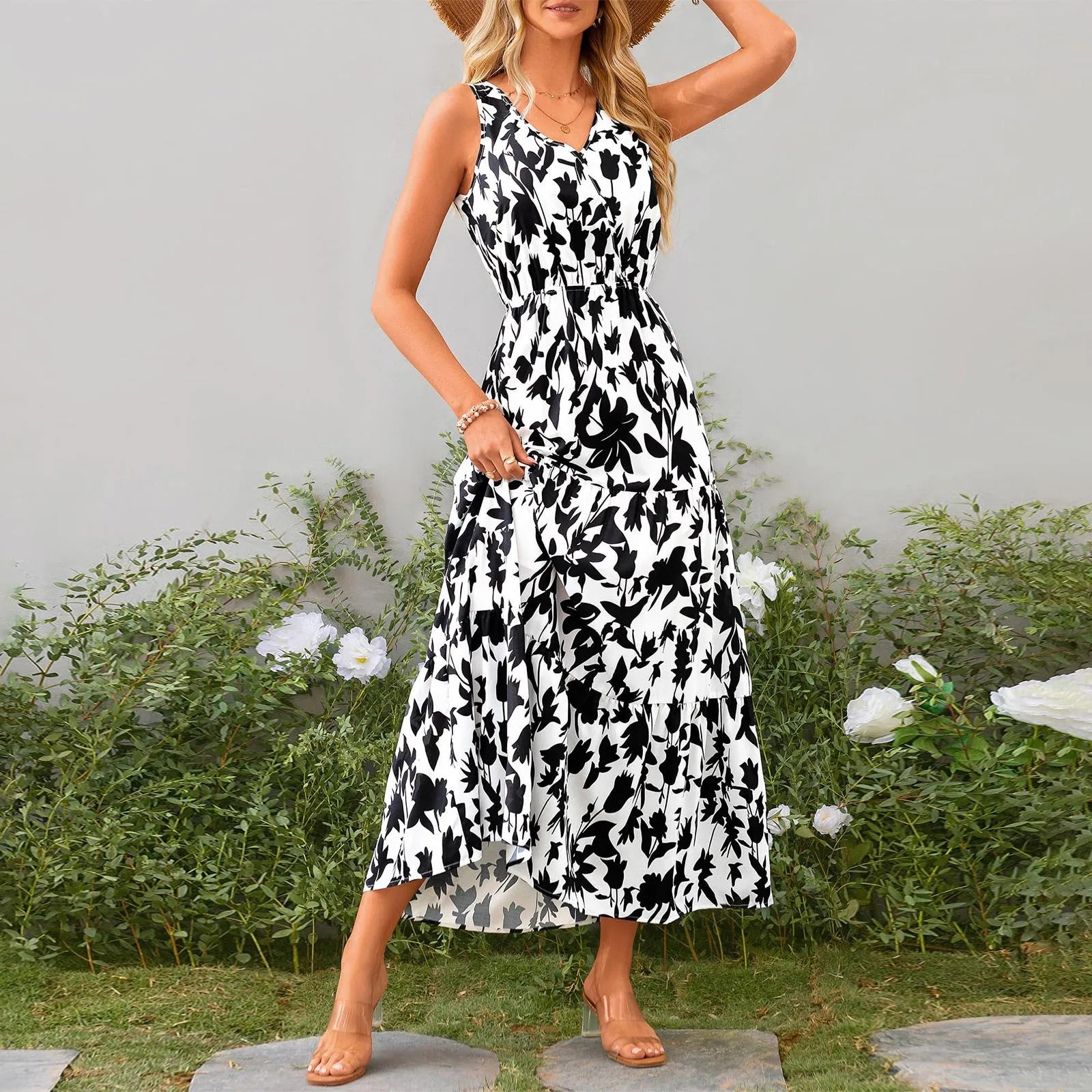 Floral Summer Dress With V Neck Suspender Flowing Fit