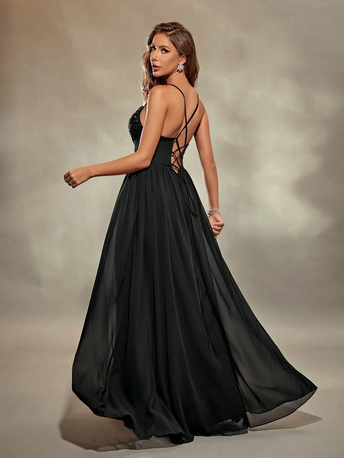 Sweetheart Neckline Sequin Chiffon Ball Gown Evening Gown