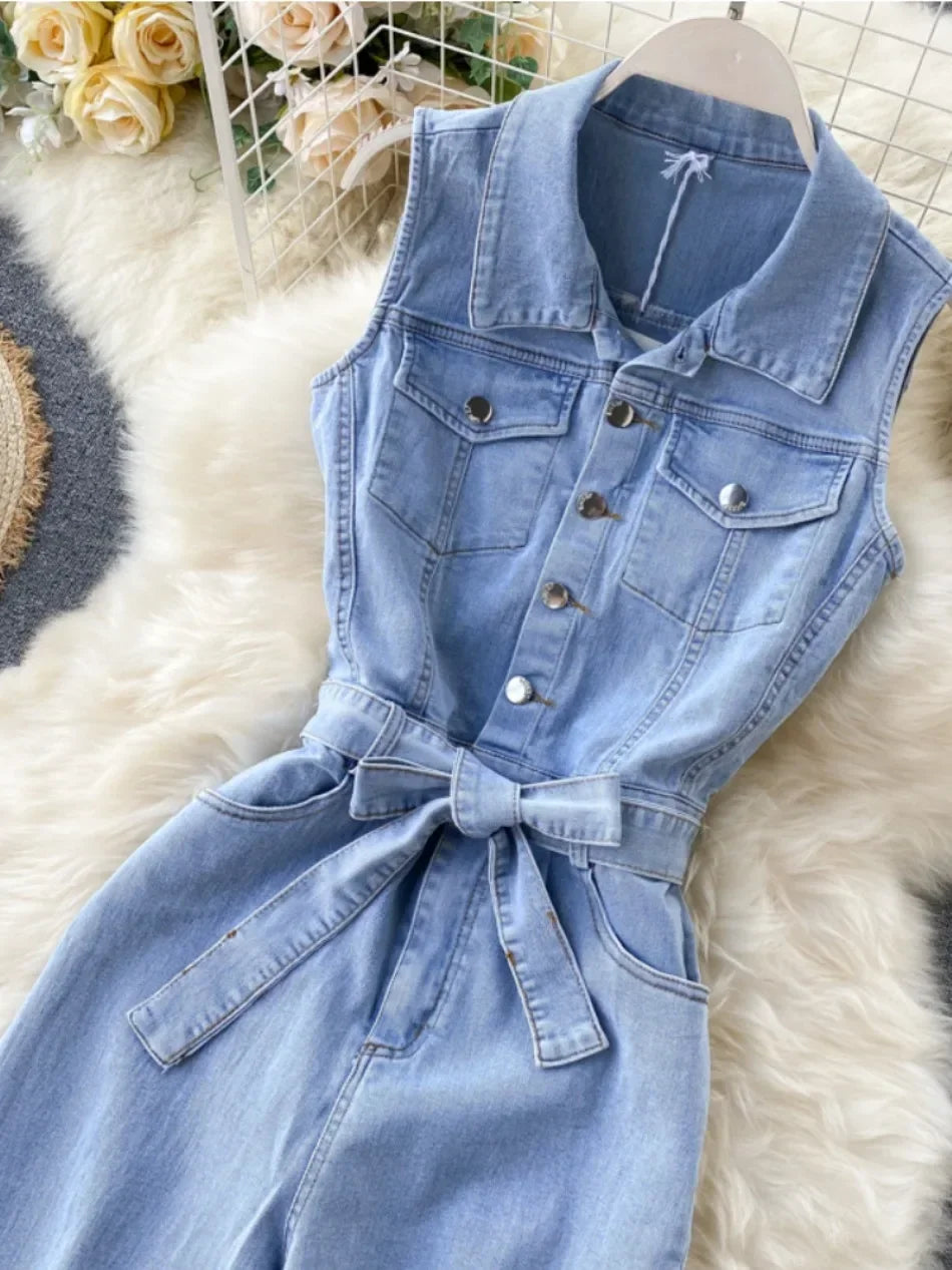 Slim Fit Sleeveless Denim Jumpsuit for Women with Single Row Buckle and Retro Lace-Up Detail Summer Fashion Jumpsuit