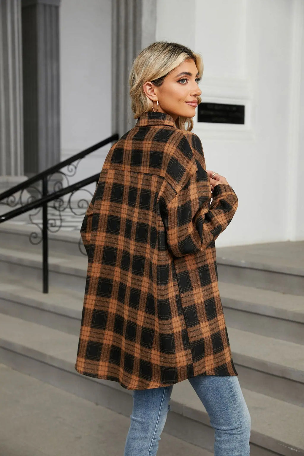 Women's Casual Plaid Button Up Blouse Long Sleeve Turn Down Collar Shacket Plus Size Loose Fit Streetwear Top