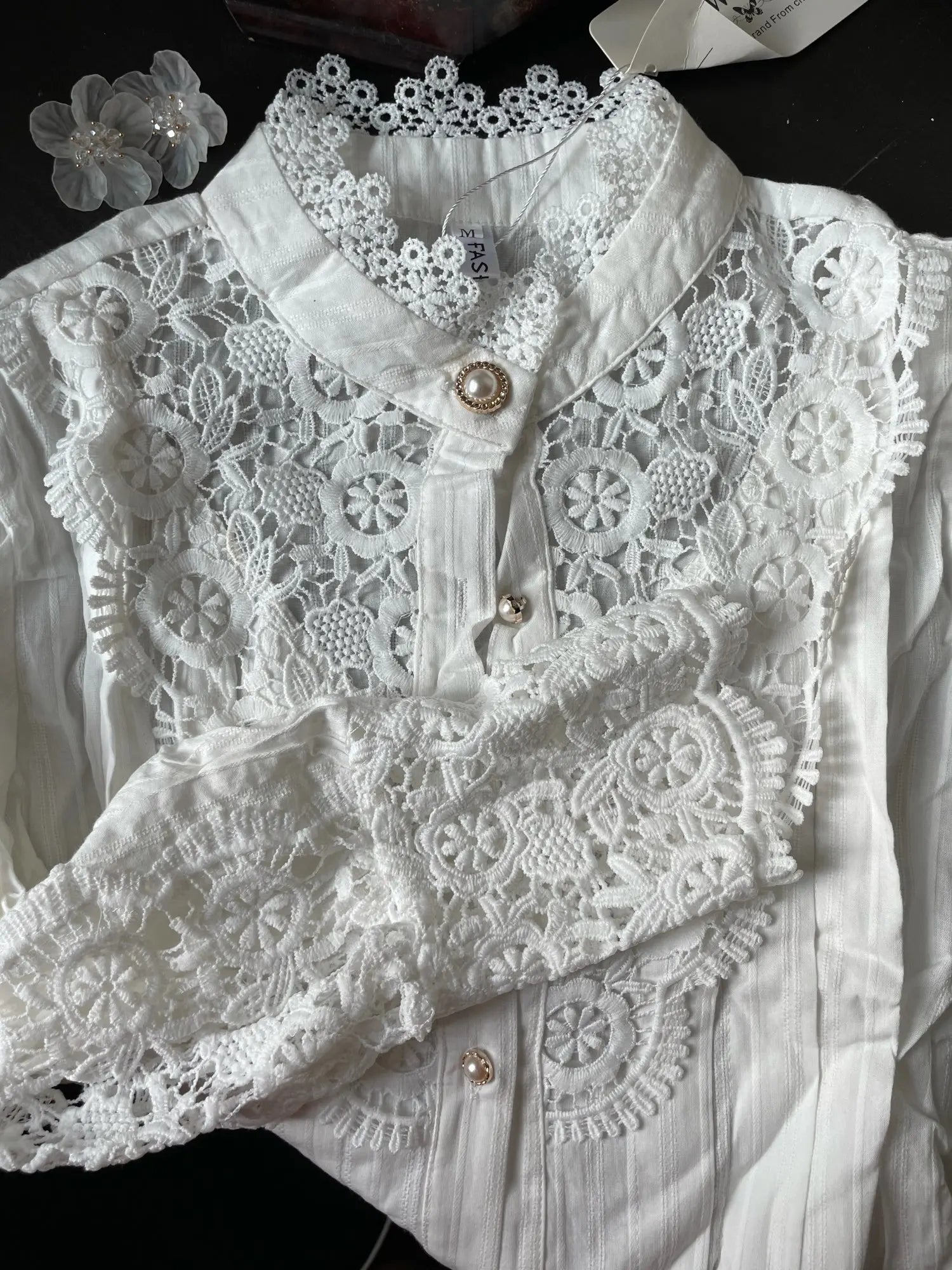 Elegant Hollow Out Long Sleeve Women Blouse with Petal Sleeves and Stand Collar, Stylish Office Shirt for Autumn Fashion