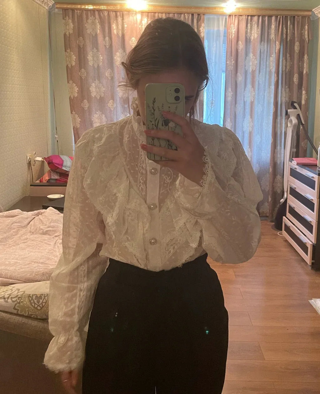Elegant Women Long Sleeve Loose Button Shirt with Stand Collar Pleated Design Ruffle Lace Blouse Casual Spring Fashion Top