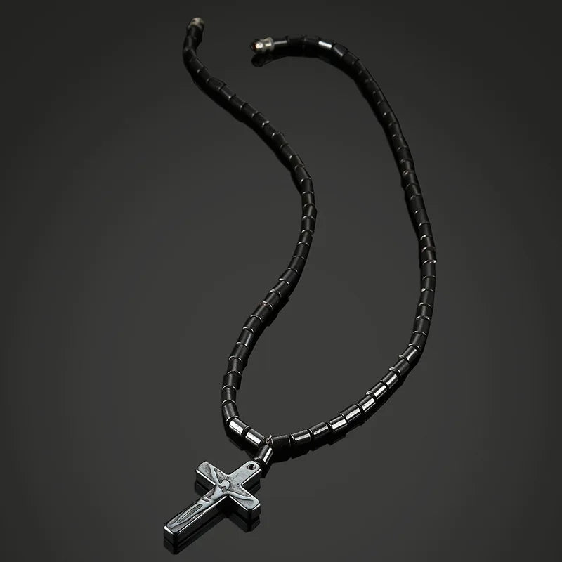 Hip Hop Fashion Cross Necklace for Women and Men with Crystal Zircon Jesus Pendant and Metal Chain Choker Jewelry Gift