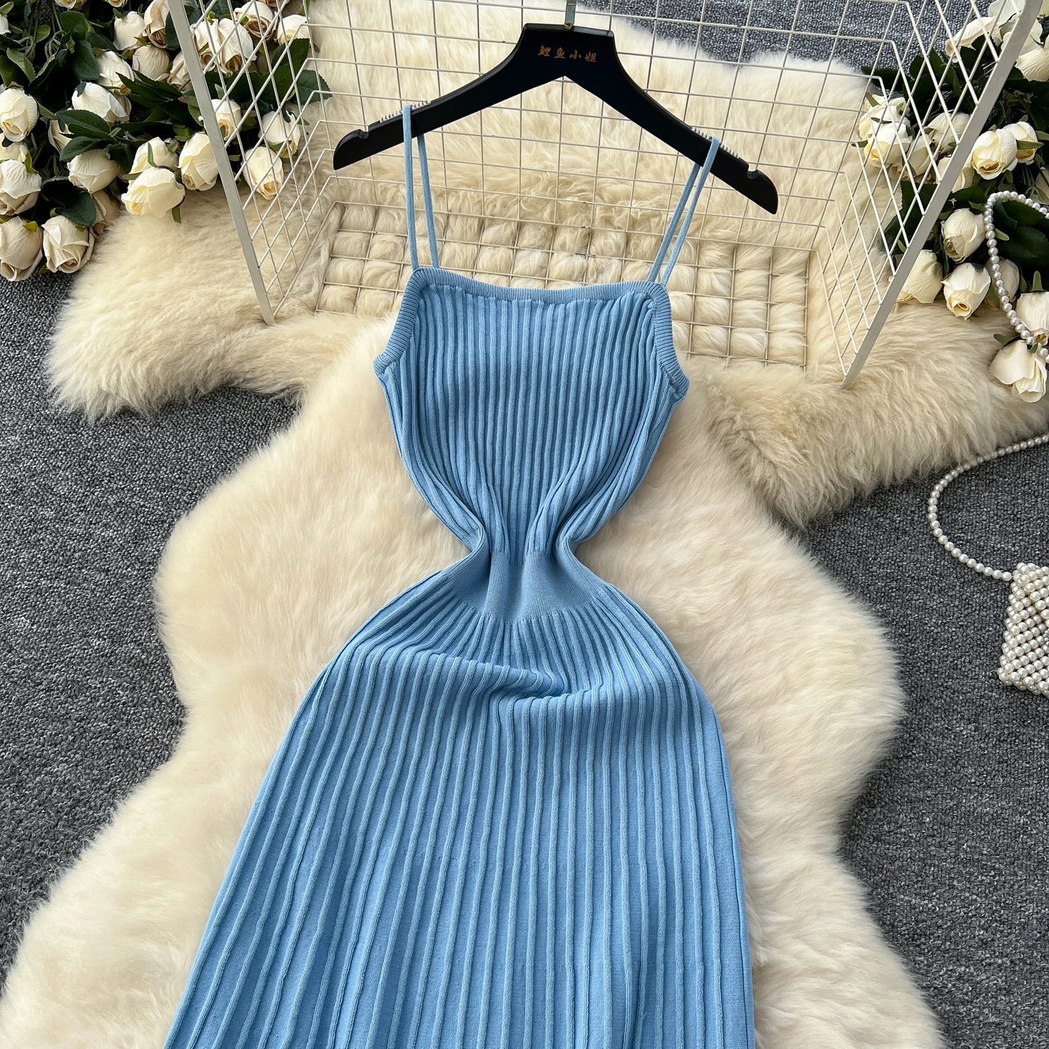 Elegant Knitted Pleated Long Dress with High Waist Midi Design Sleeveless Yellow and Black Bodycon Style for Women Streetwear
