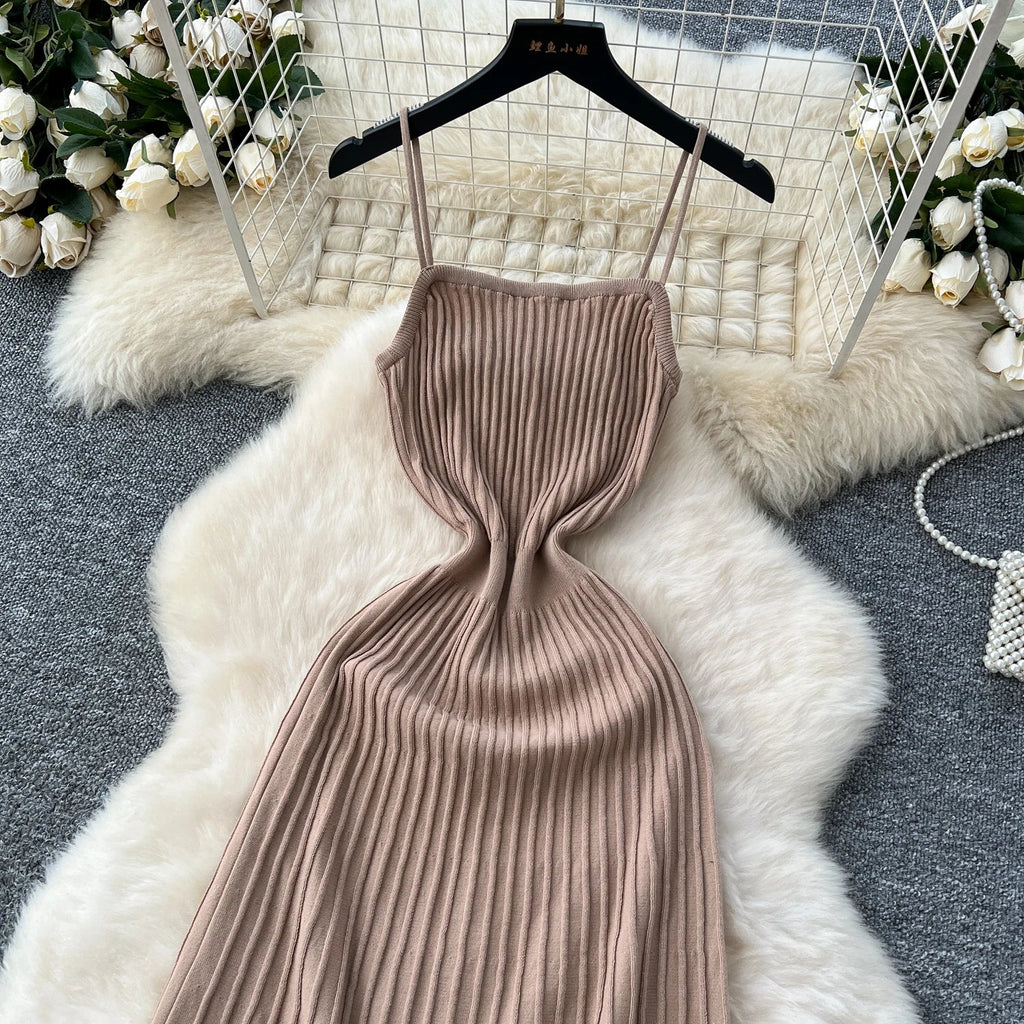 Elegant Knitted Pleated Long Dress with High Waist Midi Design Sleeveless Yellow and Black Bodycon Style for Women Streetwear