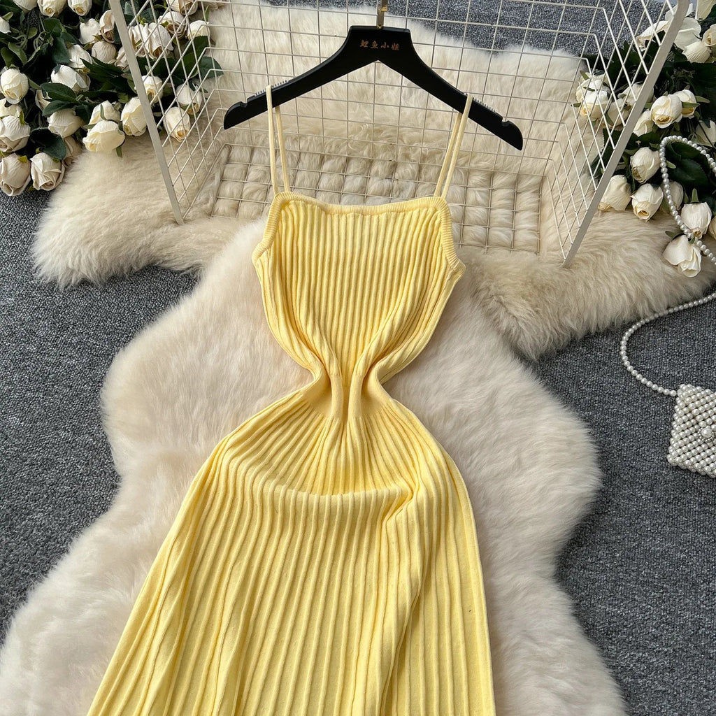 Elegant Knitted Pleated Long Dress with High Waist Midi Design Sleeveless Yellow and Black Bodycon Style for Women Streetwear