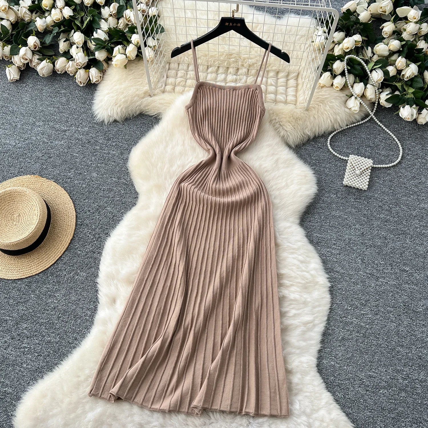 Elegant Knitted Pleated Long Dress with High Waist Midi Design Sleeveless Yellow and Black Bodycon Style for Women Streetwear