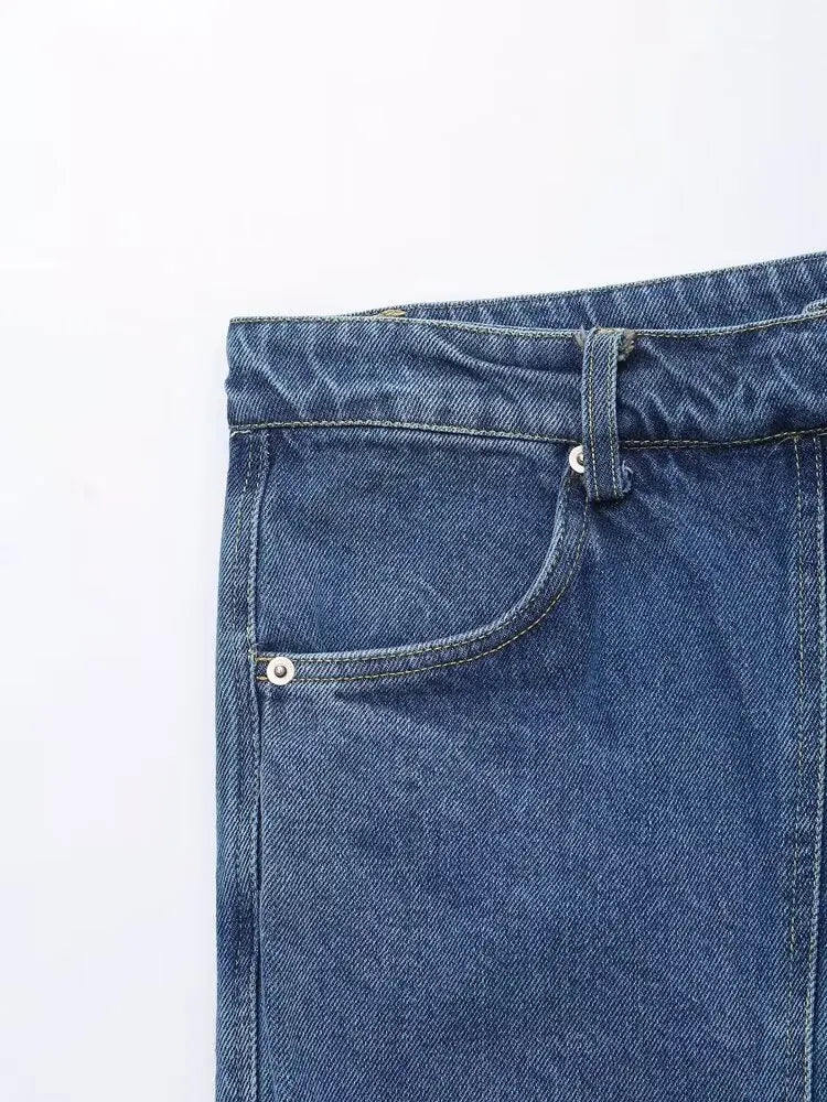 Chic Versatile Women's Casual Denim Shirt and Mini Skirt Set for Stylish Everyday Wear