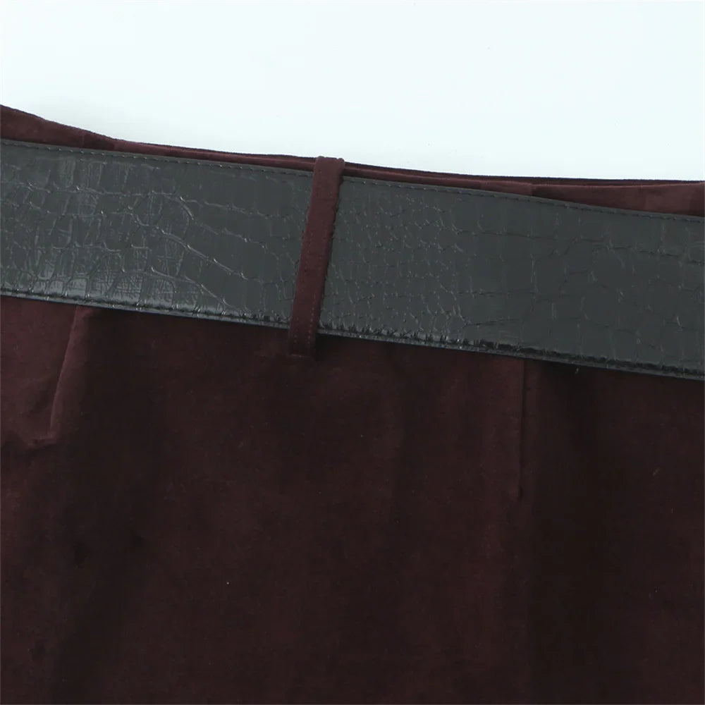 Elegant Velvet Long Sleeve Suit Jacket and Skirt Set for Women Casual Autumn and Winter Fashion Slimming Design