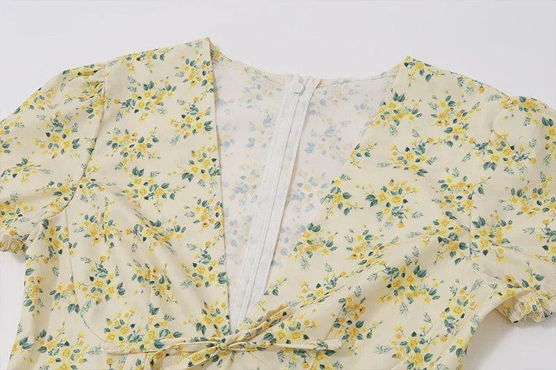 Elegant Retro Print Y2K Summer Dress with Ruffled Details and V-Neck Short Sleeves for Casual, Evening, and Club Wear