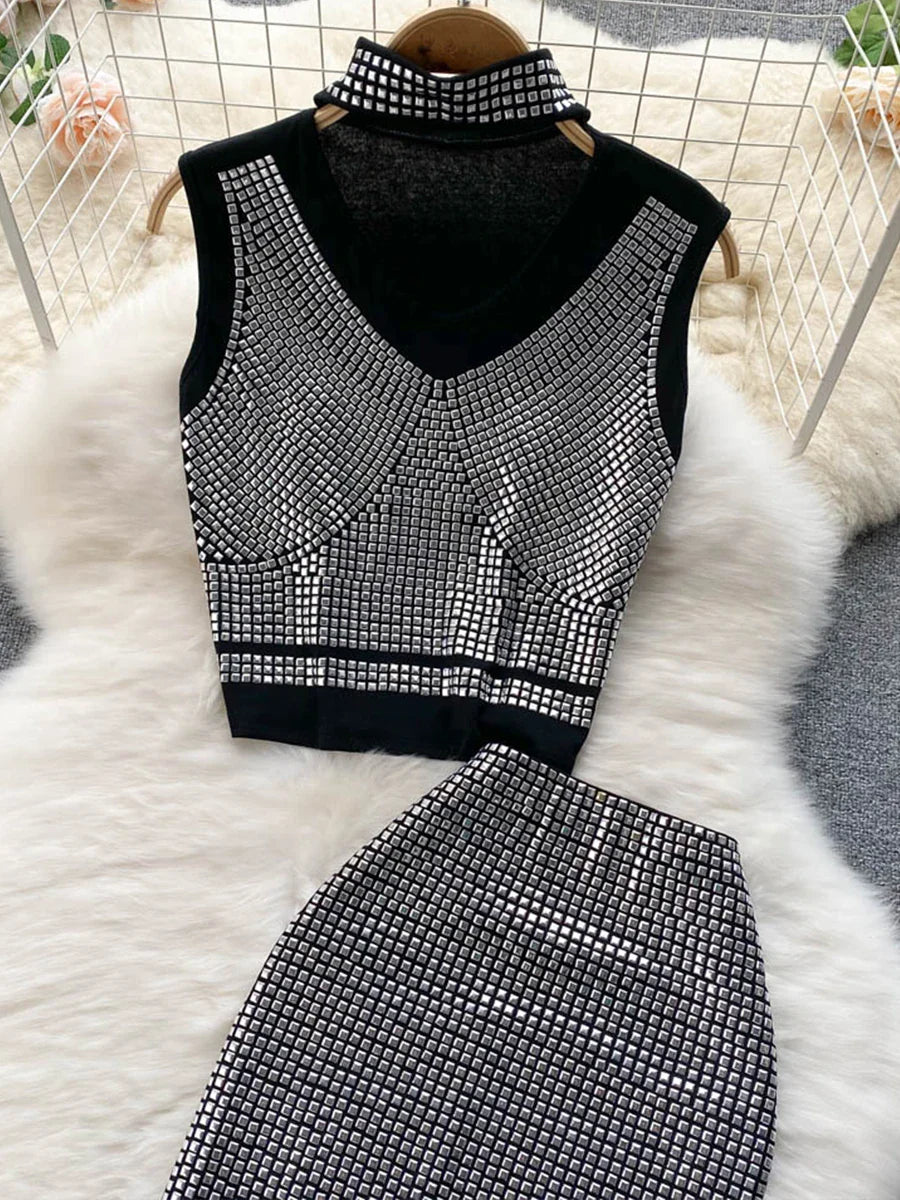 Sexy Summer Women Sequins Two Piece Set Halter Sleeveless Crop Top and High Waist Bodycon Skirt Elegant Party Outfit