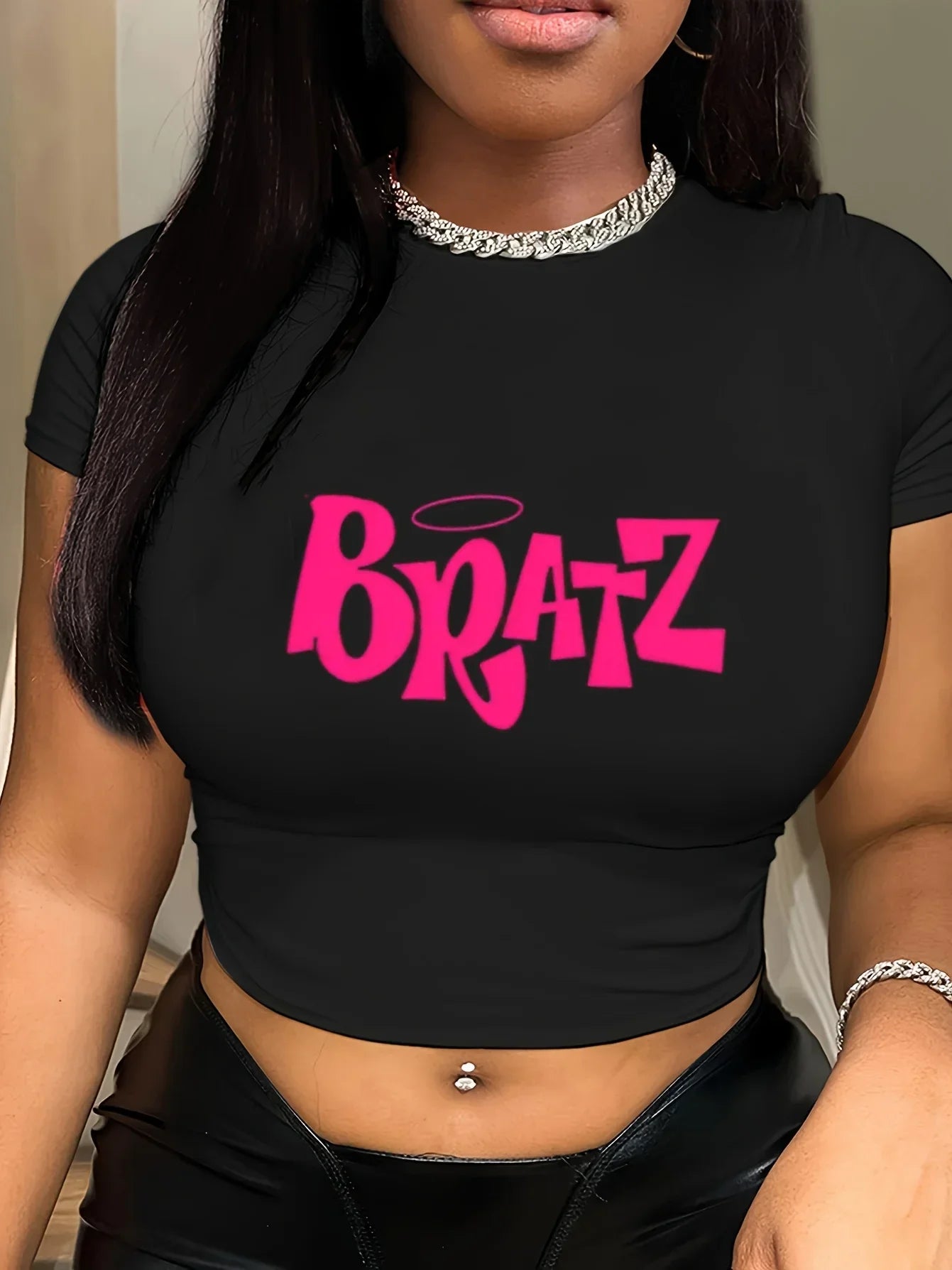 Women's Stylish Pink Y2K Cut T-Shirt with Bratz Letter Print O-Neck Short Sleeve Slim Fit Top