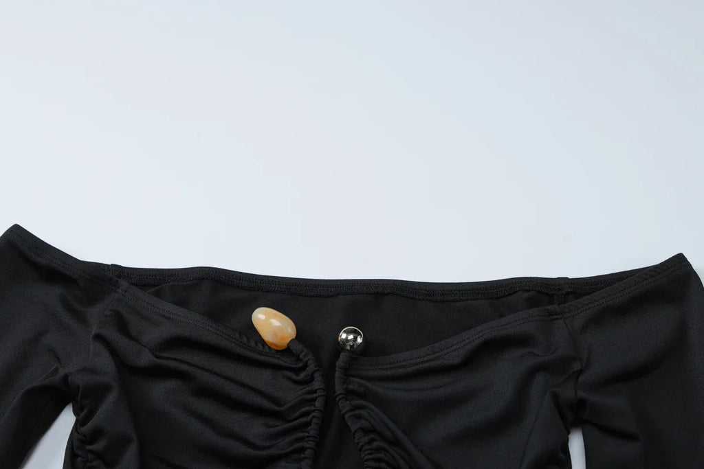 Off Shoulder Long Sleeve Button Ruched Bodycon Crop Top Sexy Elegant Solid Color Party Club Streetwear for Autumn and Winter