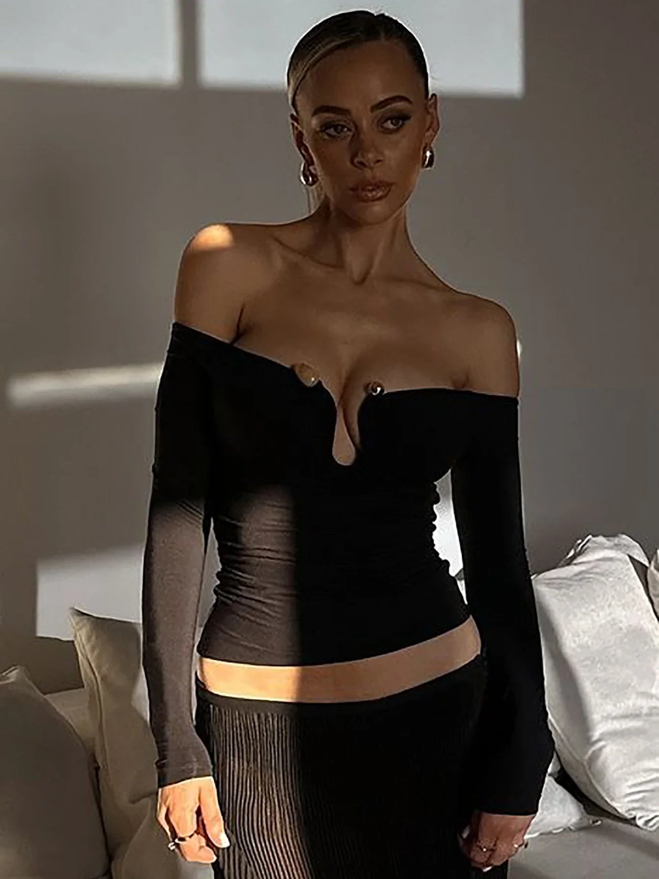 Off Shoulder Long Sleeve Button Ruched Bodycon Crop Top Sexy Elegant Solid Color Party Club Streetwear for Autumn and Winter