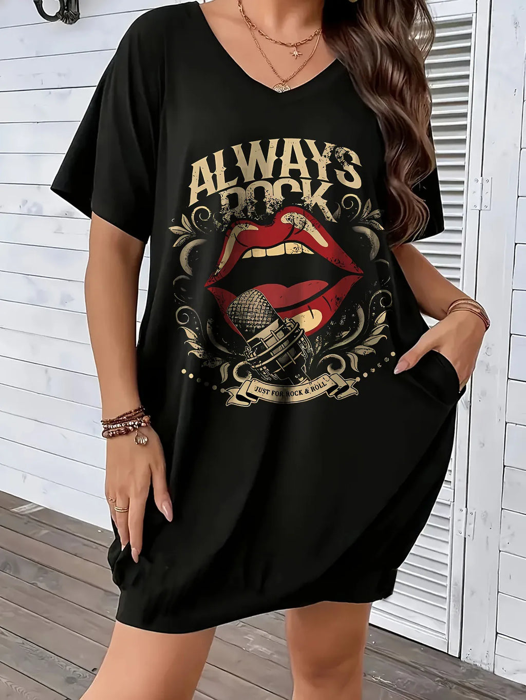 Women's Summer Loose Abstract Face Print Round Neck Short Sleeve Pocket Dress for Casual Comfort and Plus Size Fit