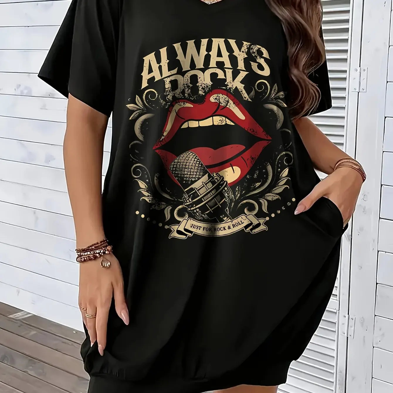 Women's Summer Loose Abstract Face Print Round Neck Short Sleeve Pocket Dress for Casual Comfort and Plus Size Fit