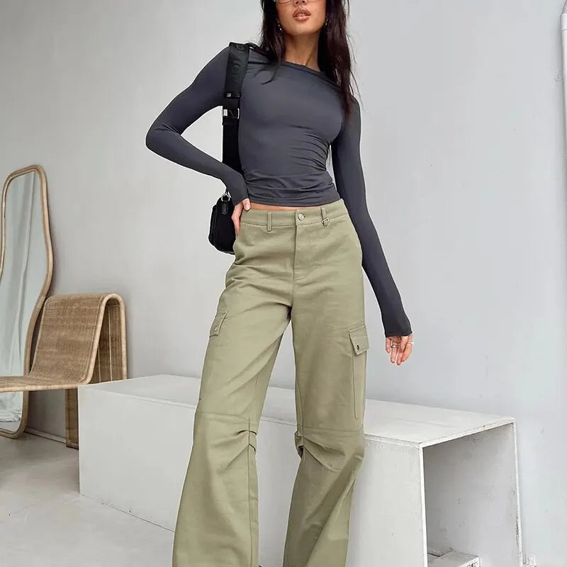 Women Casual Long Sleeve Slim Fit Pullover Top Solid Color Basic Tees for Streetwear and Everyday Comfort