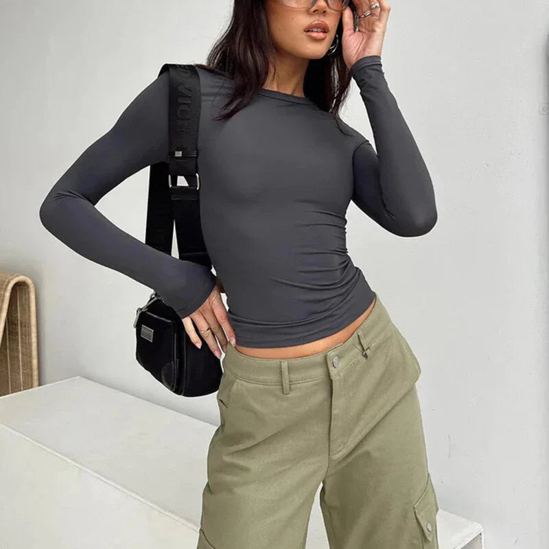 Women Casual Long Sleeve Slim Fit Pullover Top Solid Color Basic Tees for Streetwear and Everyday Comfort