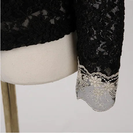 Vintage Women Lace Beads Long Sleeve T-Shirt Casual Warm Blouse Top with Hole Detail for Spring Autumn Winter