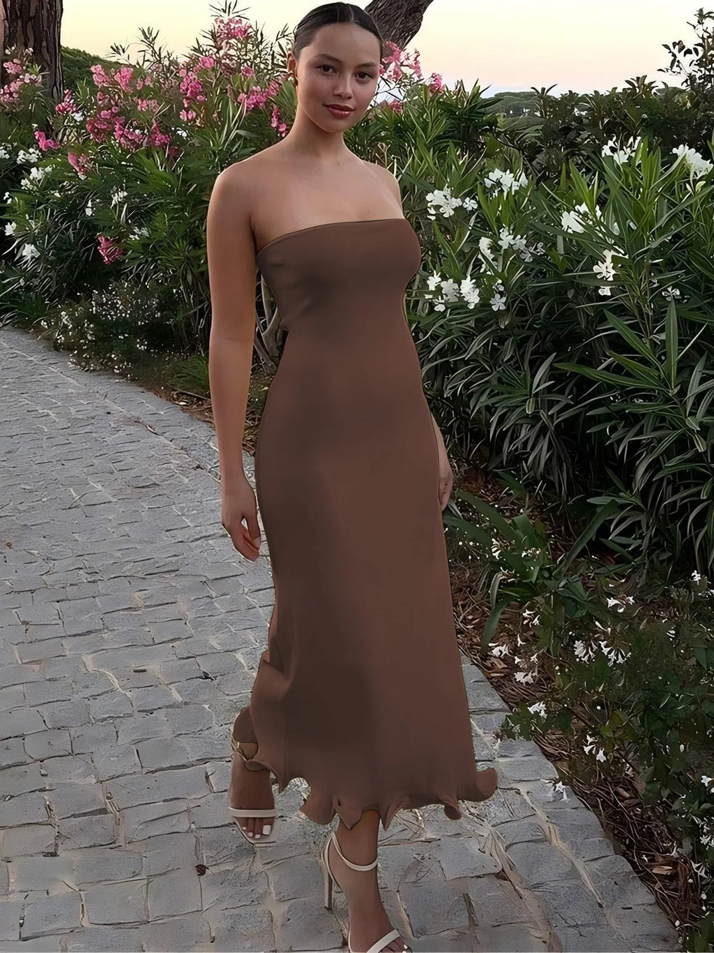 Elegant Strapless Ruffle Maxi Dress for Summer Women's Formal and Party Wear with Sexy Bodycon Fit