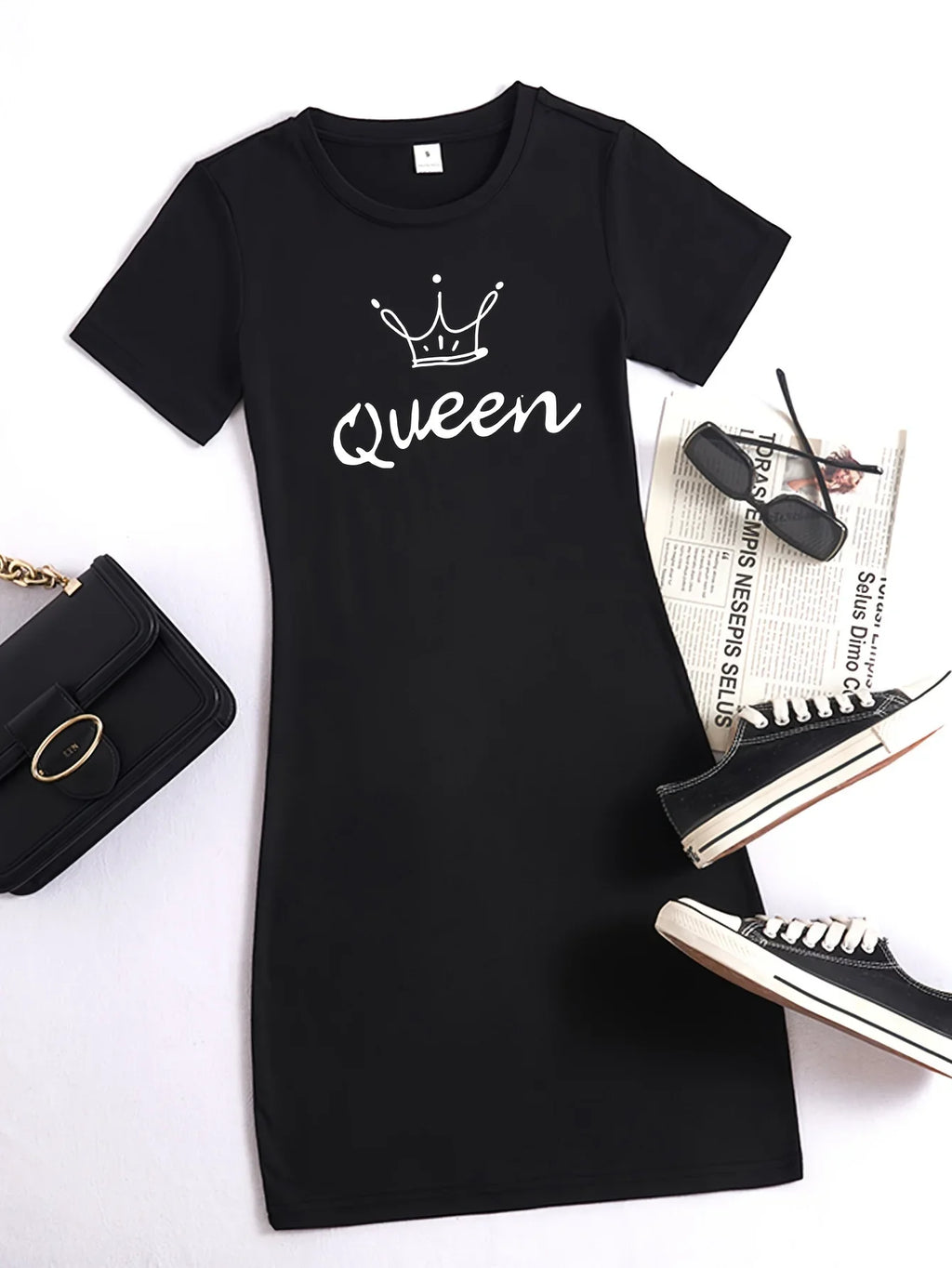Queen Print Casual Loungewear Tee Dress with Short Sleeves and Summer Comfort for Women