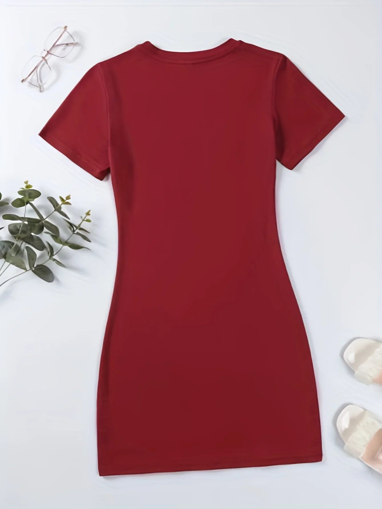 Queen Print Casual Loungewear Tee Dress with Short Sleeves and Summer Comfort for Women