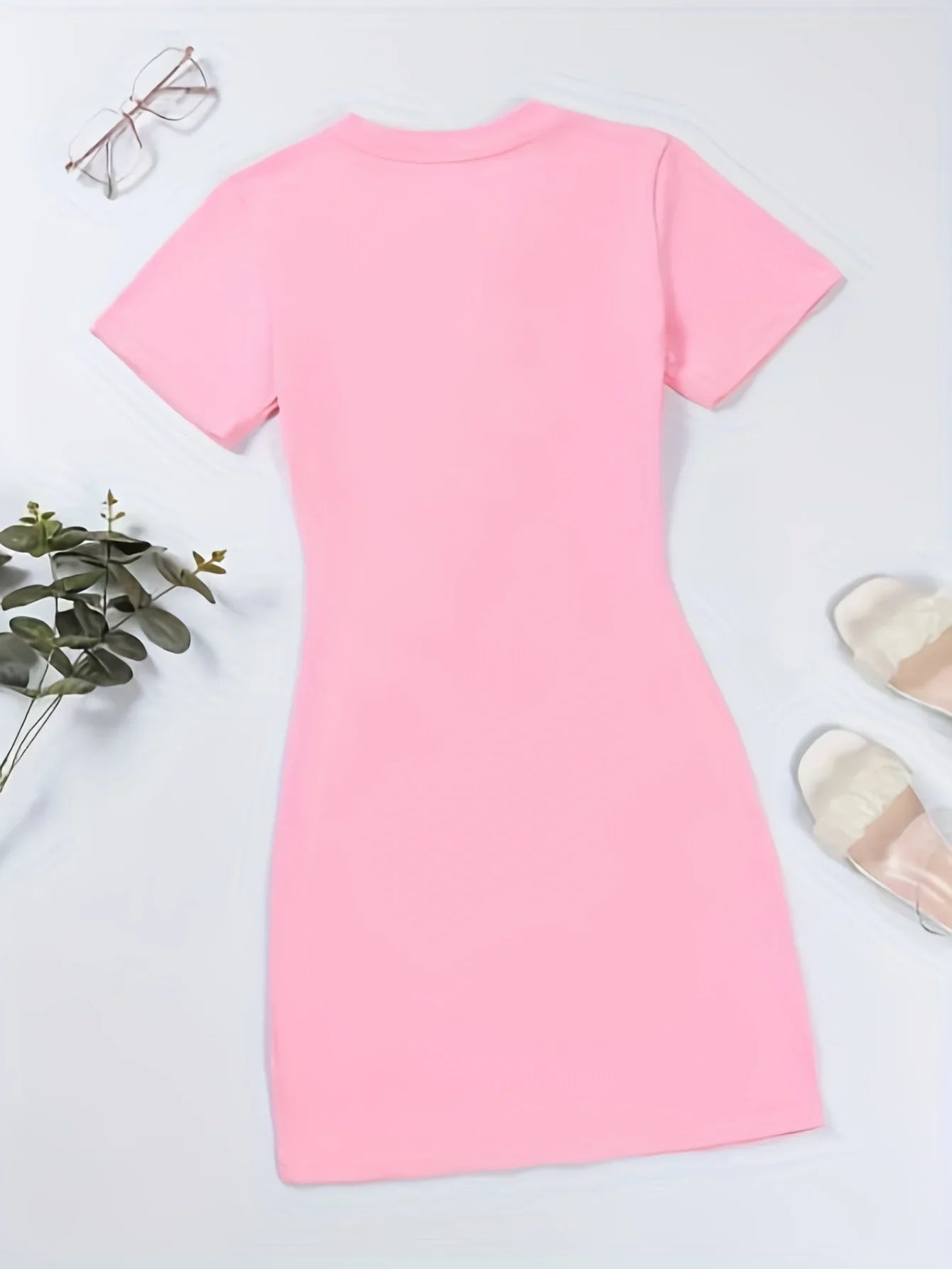 Queen Print Casual Loungewear Tee Dress with Short Sleeves and Summer Comfort for Women