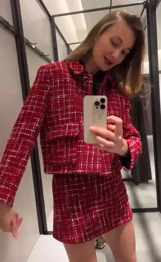 Elegant Women's Tweed 2-Piece Set with O-Neck Button Jacket and Sheath Mini Skirt Autumn Outfit