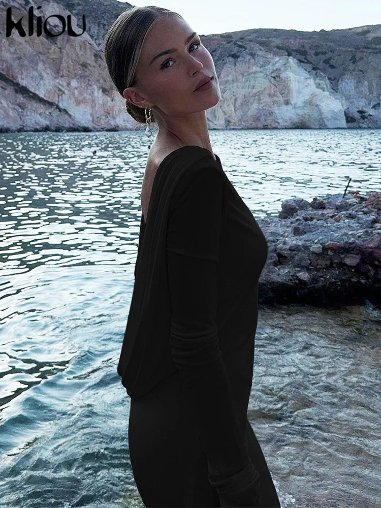 Elegant Women's Maxi Dress with Full Sleeves and Backless Design, Classic Fall Swinging Sheath Evening Robe