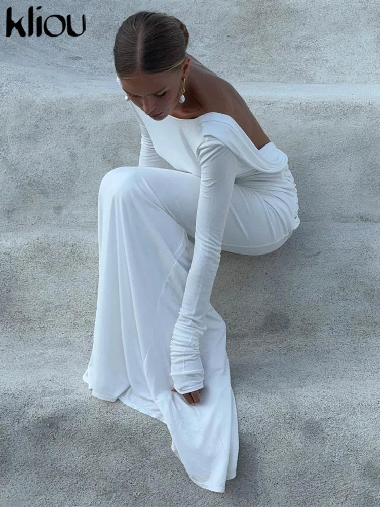 Elegant Women's Maxi Dress with Full Sleeves and Backless Design, Classic Fall Swinging Sheath Evening Robe