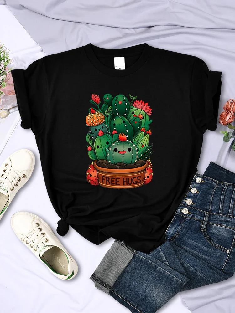 Cute Plant Cactus Free Hugs Print Women's Short Sleeve T-Shirt Casual Personality Street Hip Hop Style All-Match Tee Top