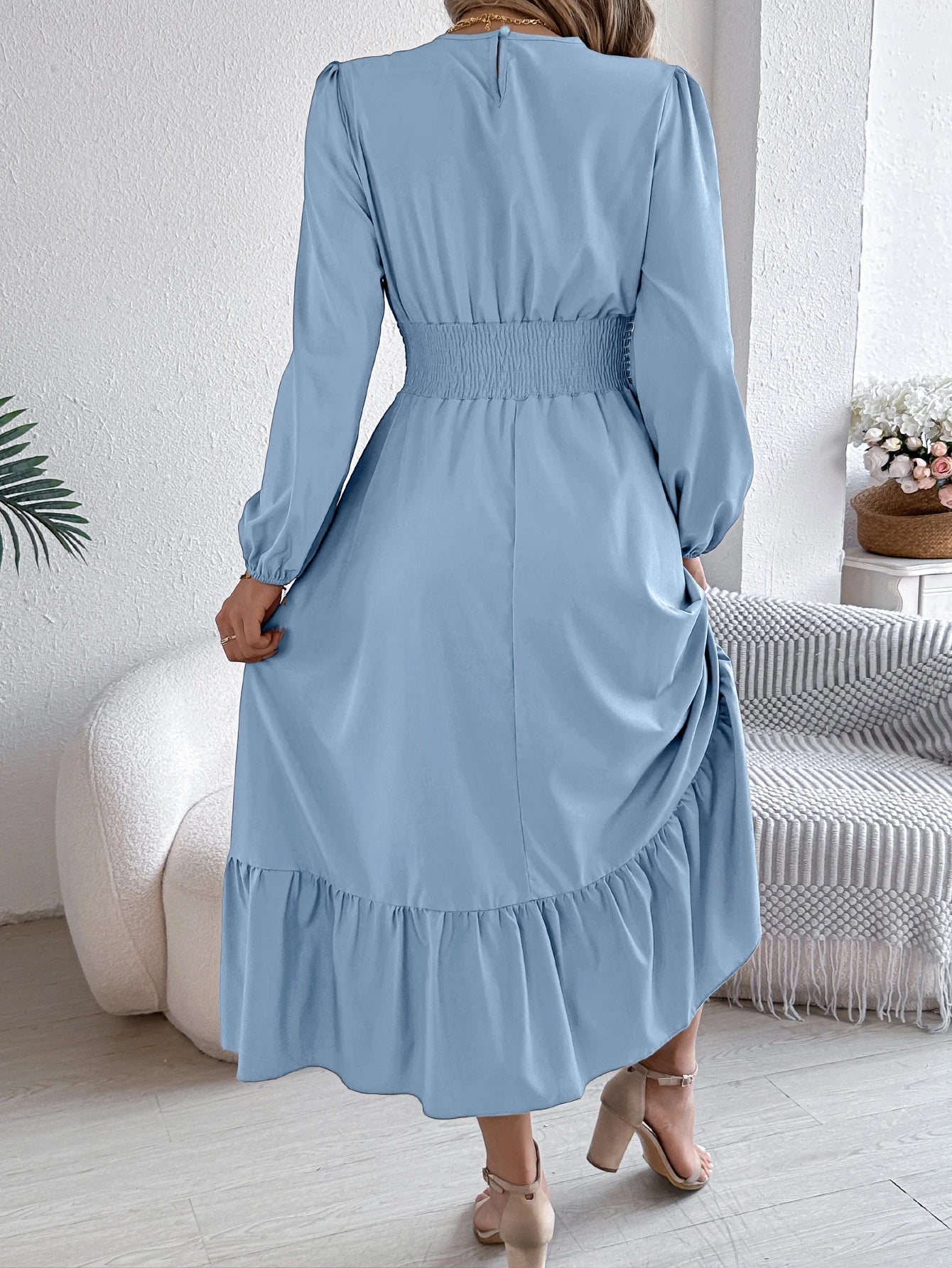Elegant Autumn and Winter Long Sleeve Dress with Solid Color Round Neck and Waist Cinched Lotus Leaf Edge Design for Women