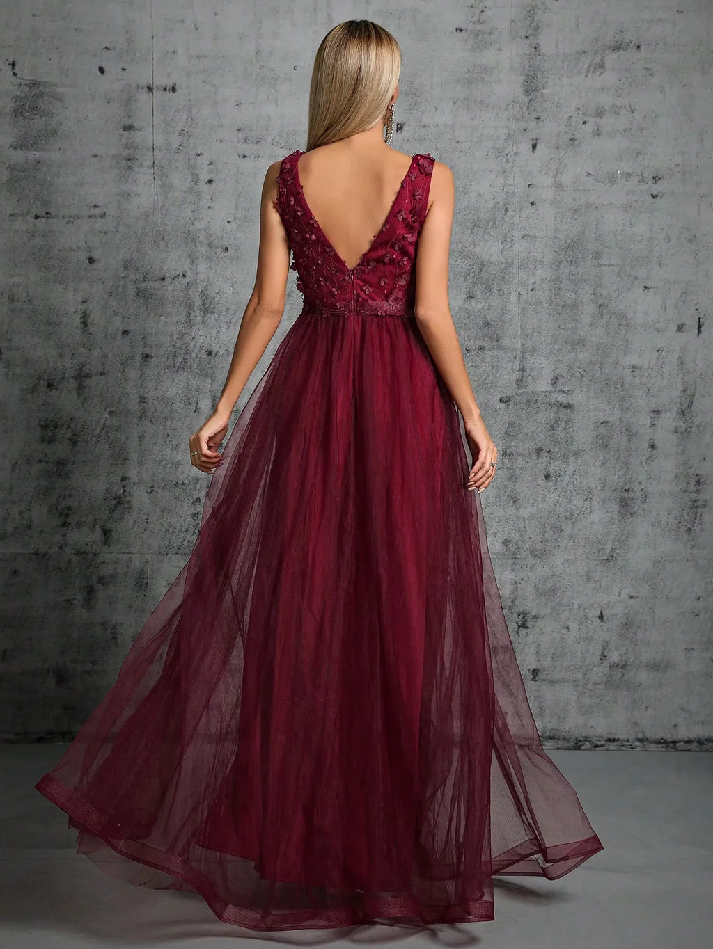 V-Neck 3D Sequin Embroidered Mesh Slit Skirt with Elegant Glamour and Artistic Detail