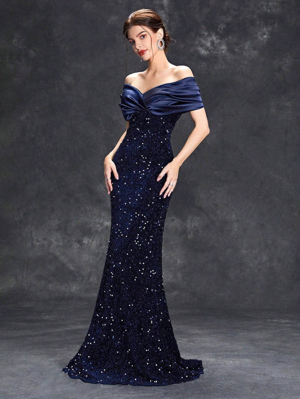 Elegant Line Neck Pleated Tint Sequin Velvet Fishtail Evening Gown with Ball and Party Dress for Bridesmaids