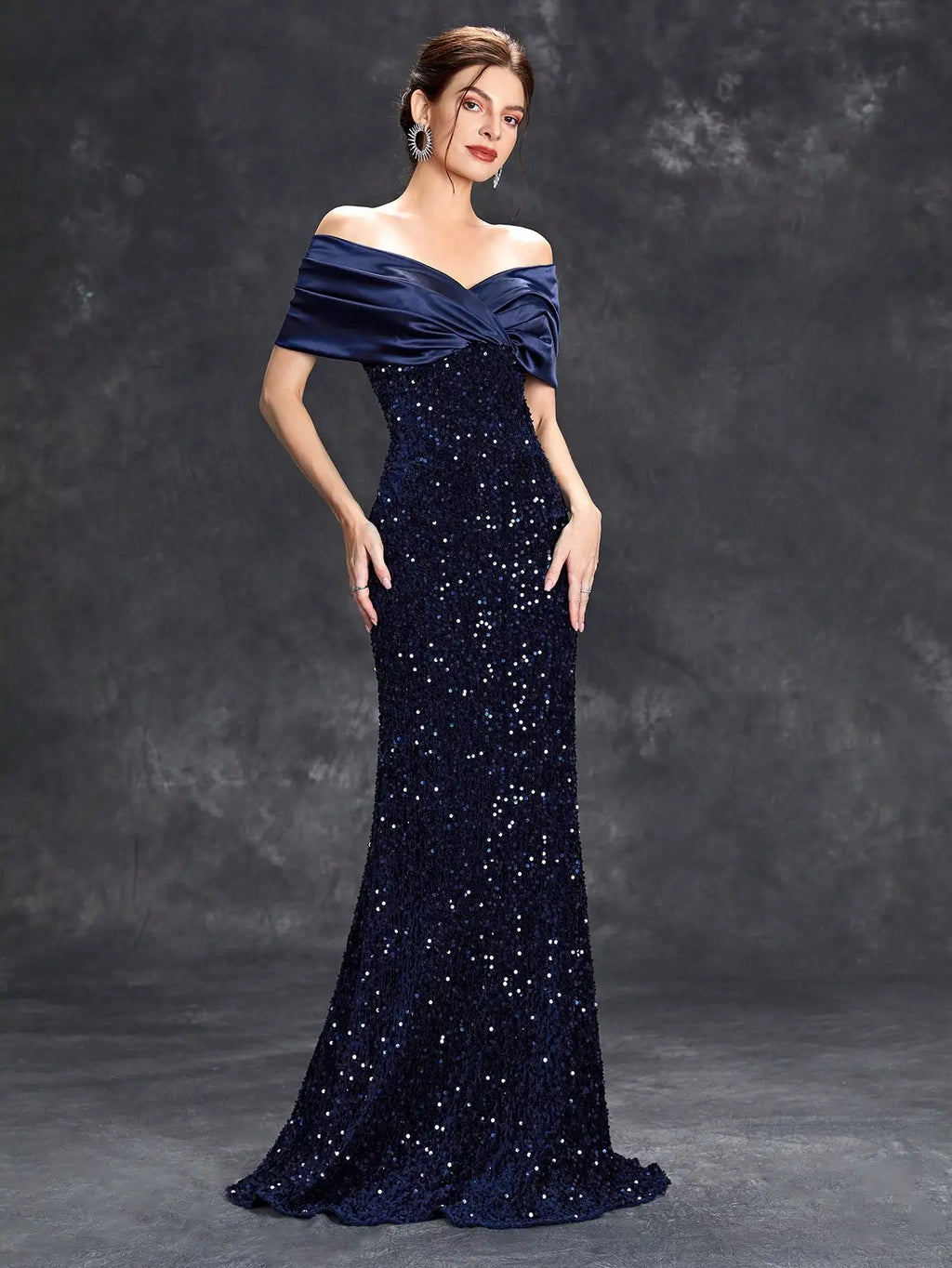 Elegant Line Neck Pleated Tint Sequin Velvet Fishtail Evening Gown with Ball and Party Dress for Bridesmaids