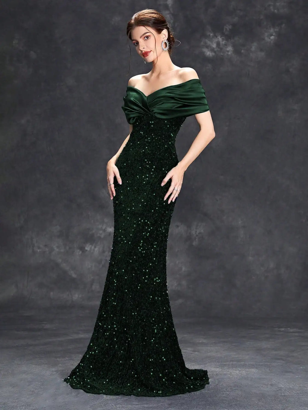 Elegant Line Neck Pleated Tint Sequin Velvet Fishtail Evening Gown with Ball and Party Dress for Bridesmaids
