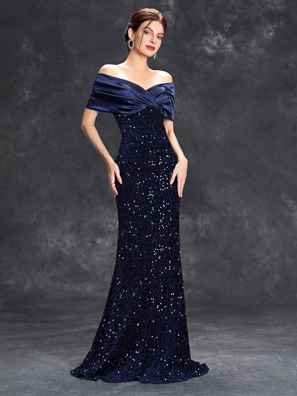 Elegant Line Neck Pleated Tint Sequin Velvet Fishtail Evening Gown with Ball and Party Dress for Bridesmaids